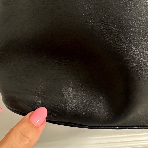 Gucci Vintage Leather Zip Hobo - Picture 3 of 9